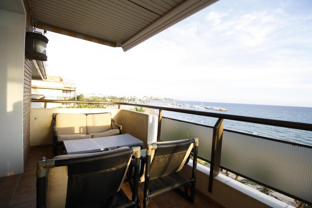 דירות סאלו Apartamento Para 8 Sobre El Mar מראה חיצוני תמונה