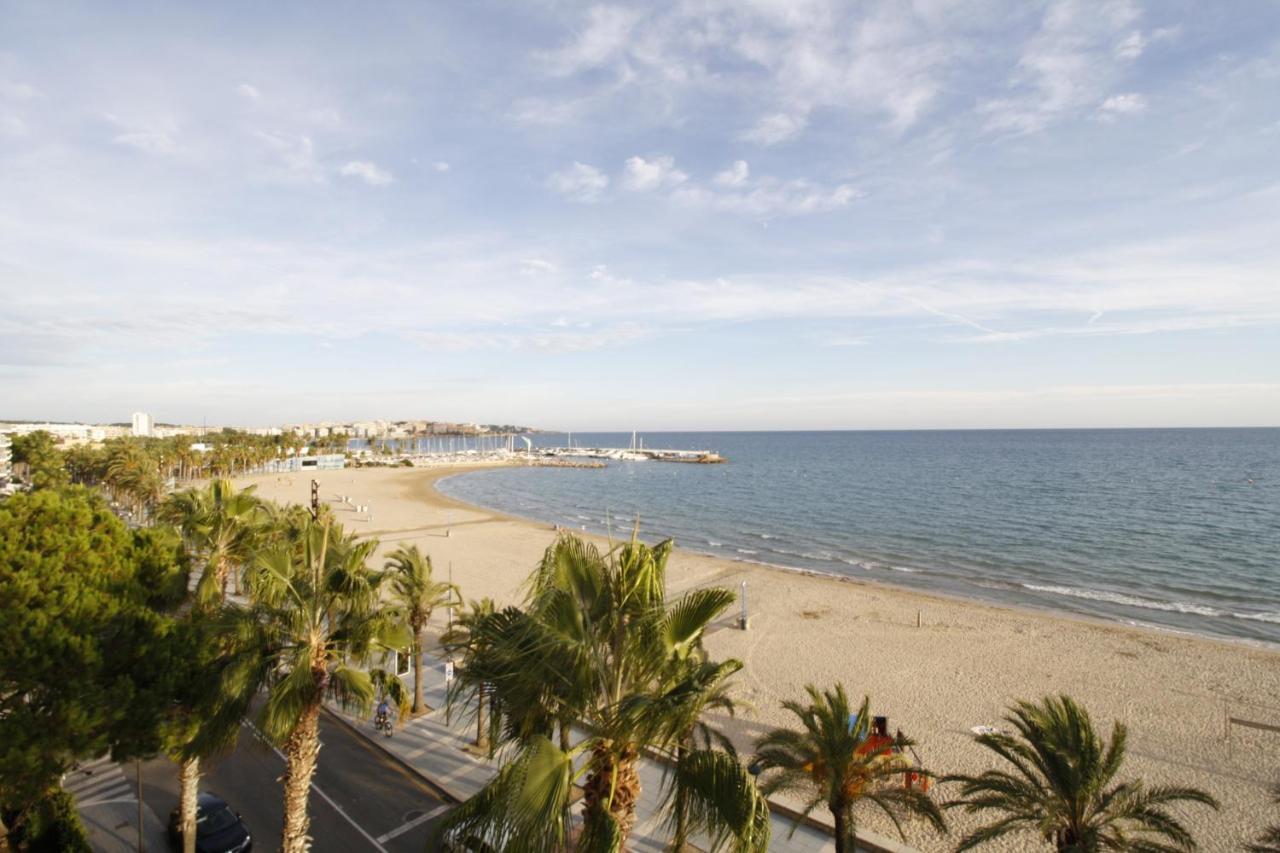 דירות סאלו Apartamento Para 8 Sobre El Mar מראה חיצוני תמונה