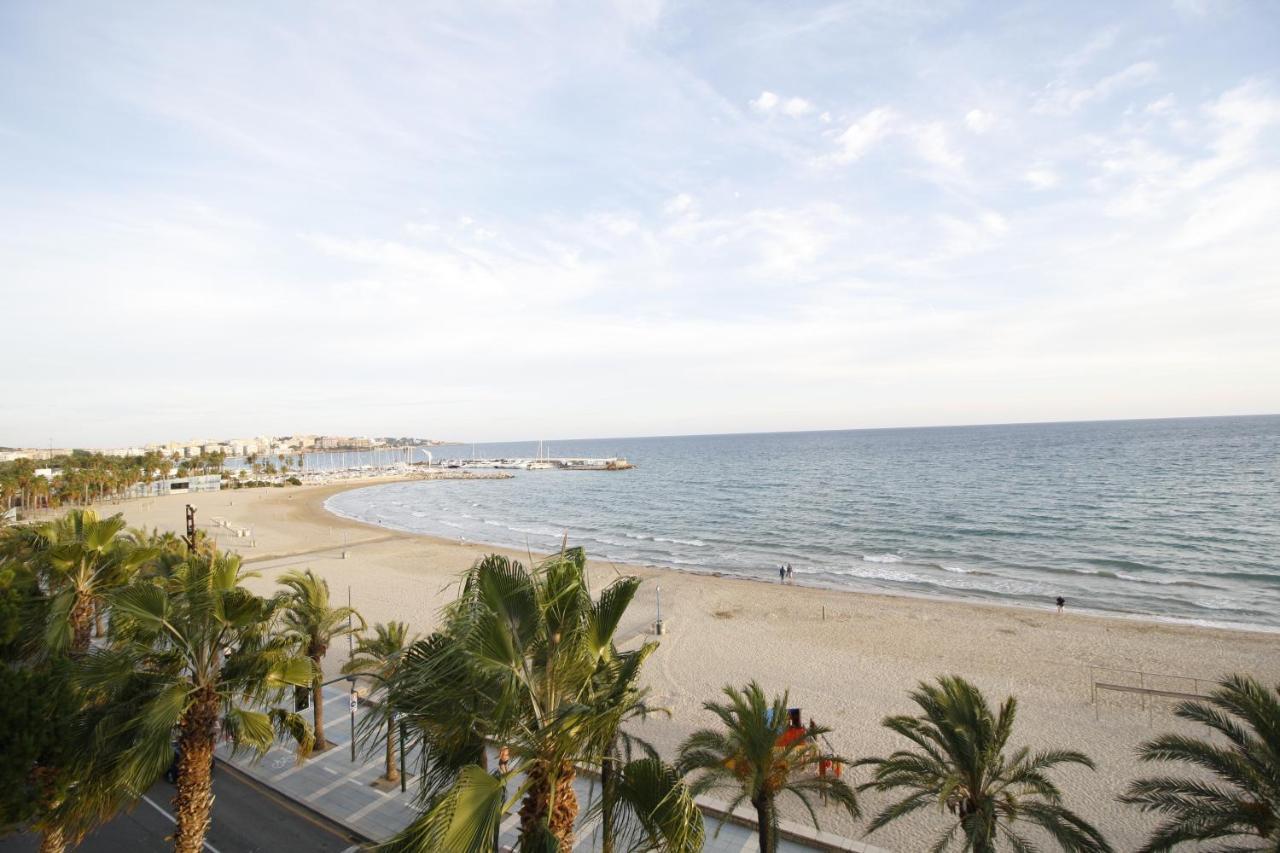 דירות סאלו Apartamento Para 8 Sobre El Mar מראה חיצוני תמונה